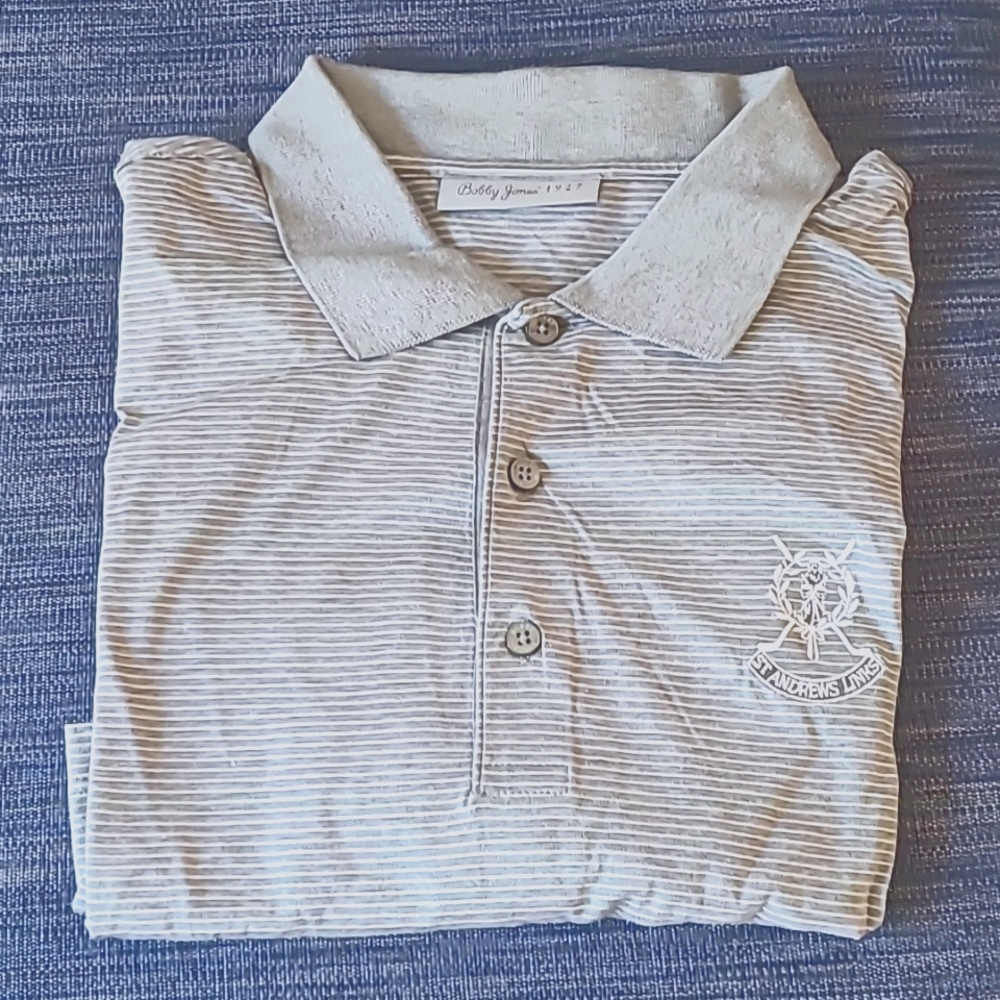 - St.Andrews Bobby Jones golf shirt. Size L